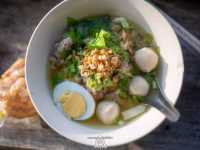 นอนชิล ชมวิวหมอก@บ้านจ่าโบ่...แม่ฮ่องสอน