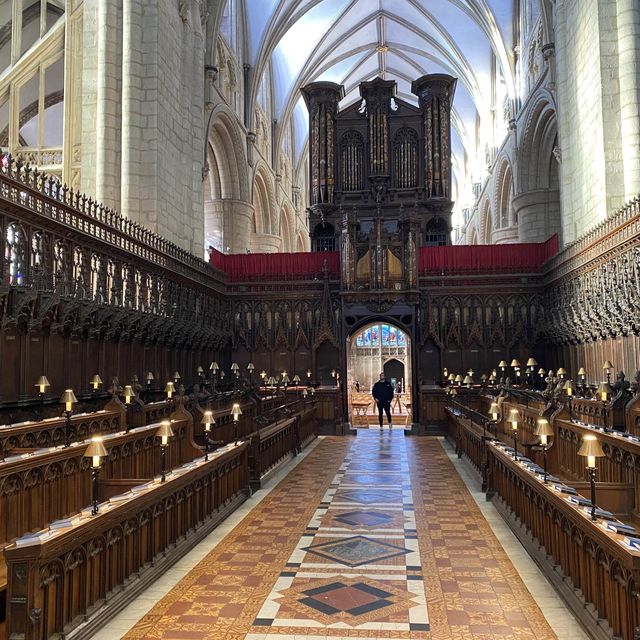 哈利波特拍攝場地Gloucester Cathedral