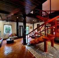 Staying UNESCO WORLD HERITAGE buildings, over100