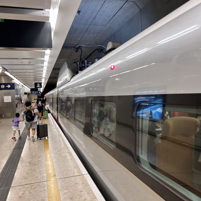 高鐵初體驗🚝方便快捷