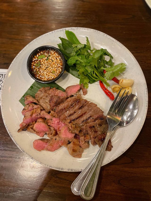 🇹🇭치앙마이 원님만 타이푸드 미슐랭 레스토랑, KIEW KAI KA 뿌팟퐁커리 맛집🦀