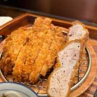 人氣韓國芝士炸豬扒店KY Katsu︳進駐中環！必試招牌瀑布芝士流心吉列豬扒