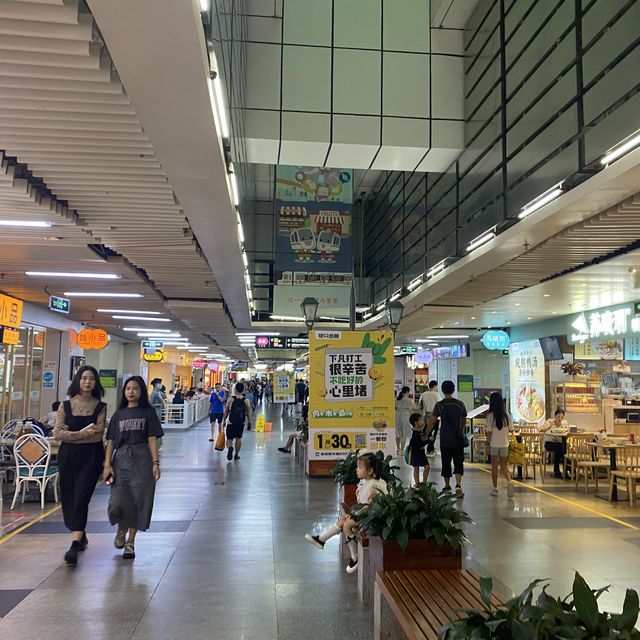 深圳地下購物天堂 連城新天地