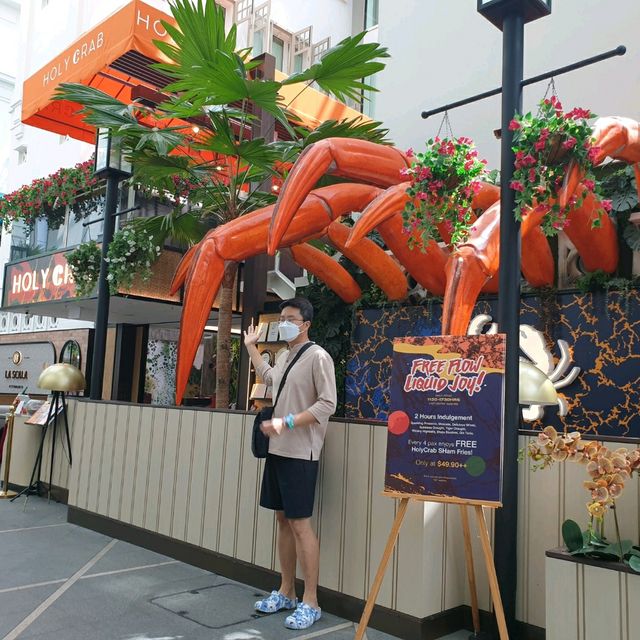 호캉스로 수영장과 탁구장을 즐길 수 있는 팬 퍼시픽 싱가포르