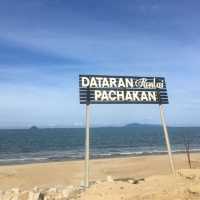 The Amazing Dataran Pantai Pachakan