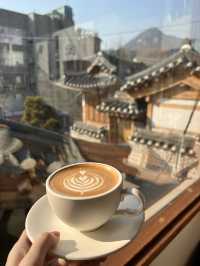 韓国/ソウル【三清洞】韓屋(ハノク)を見ながらコーヒータイム☕️🤎