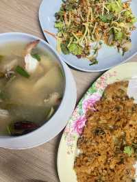 ครัวสมศักดิ์ ท่าแฉลบ จันทบุรี