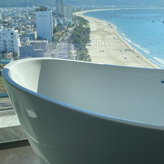 Danang - the best beach front hotel 
