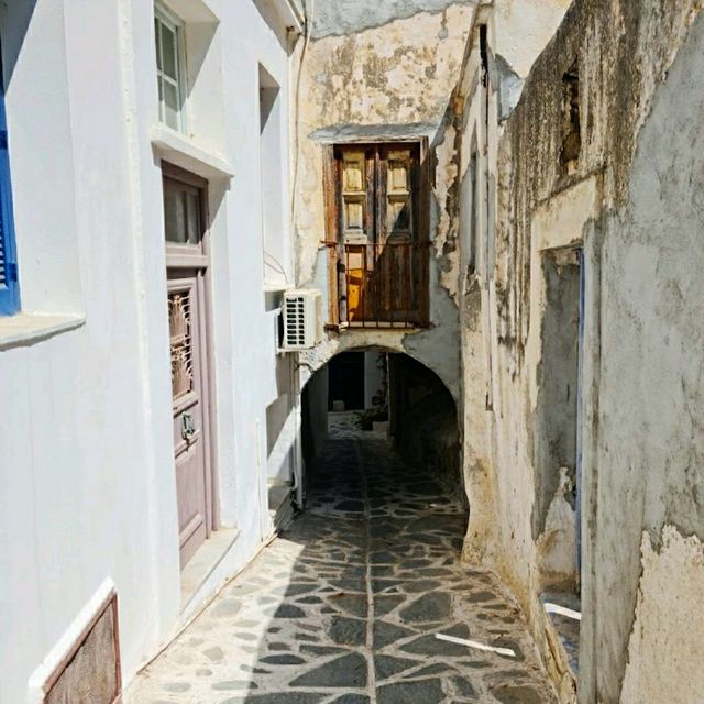 PICTURESQUE NAXOS ISLAND, GREECE!