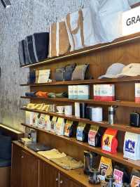 คาเฟ่สไตล์โปรตุเกส (GRAPh Phuket)