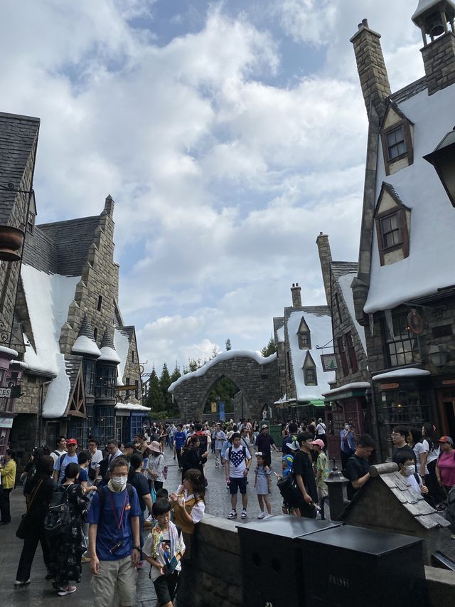 RELIVE THE HARRY POTTER EXPERIENCES IN USJ