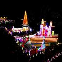 Christmas symbols Capital of Philippines 