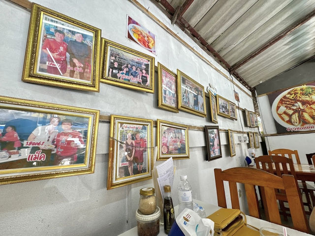 ข้าวซอยเฒ่าแก่เอก ข้าวซอยร้านดัง จ.เชียงราย
