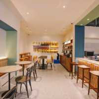 คาเฟ่เปิดใหม่ The Summer Coffee Talat Noi