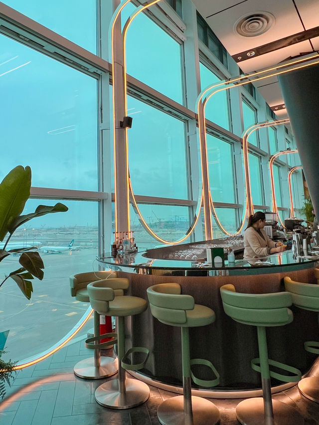 香港國際機場 ｜ Intervals天空酒吧 享受美妙味蕾之旅