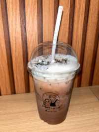 📍: ชายชรา คาเฟ่ - Old Man’s Cafe 🍴🥤