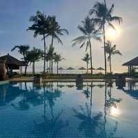EXPLORING ONE OF THE BIGGEST POOL IN NUSA DUA