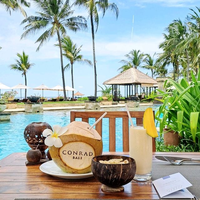 EXPLORING ONE OF THE BIGGEST POOL IN NUSA DUA