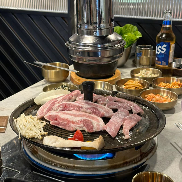 韓老二～烤肉界的明星，正宗道地的韓式用餐