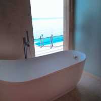 Panoramic Paradise: Unwinding at Lexis Hibiscus