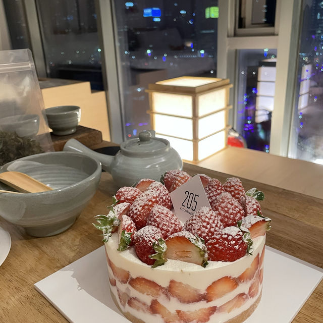 서울을 내려다보는 감성숙소