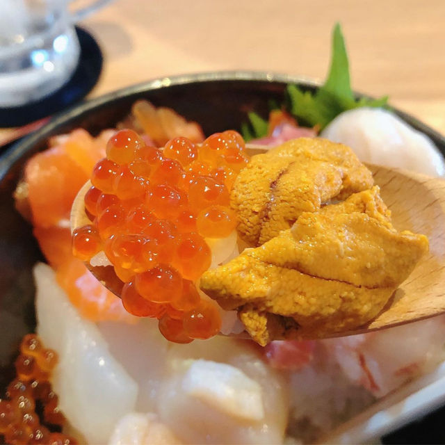 【福岡グルメ】リーズナブルで美味しい海鮮丼