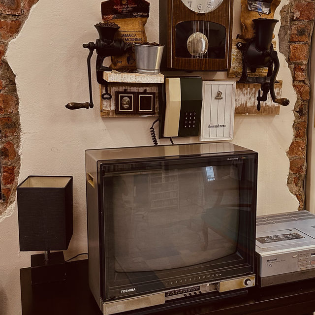 Cafe decorated with antique furniture 