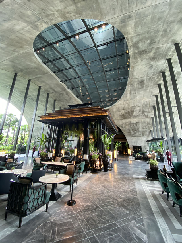 โรงแรมสุดหรู 6 ดาวย่านหลังสวน