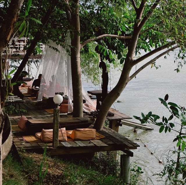 The Antique Riverside - Ratchaburi 💙