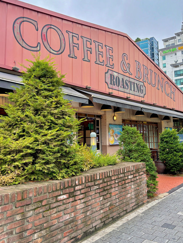 이국적인 느낌의 브런치카페를 가고싶을 땐 메이비🌳💚