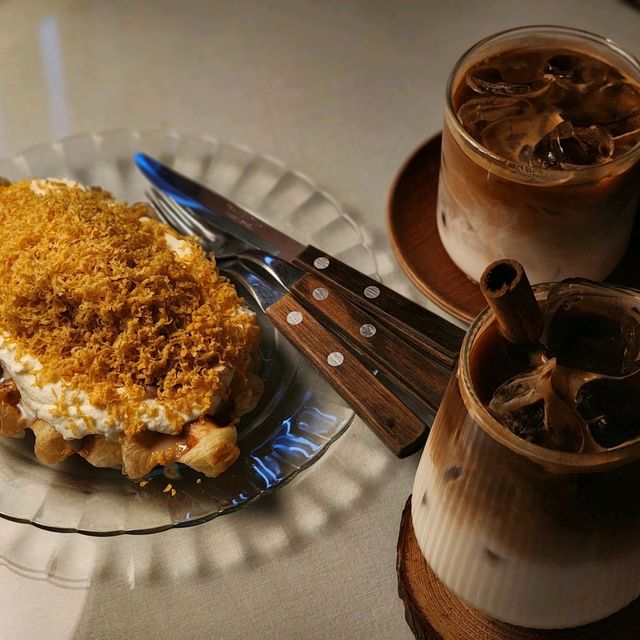연남동 카페 크로플 맛집 사이드테이블