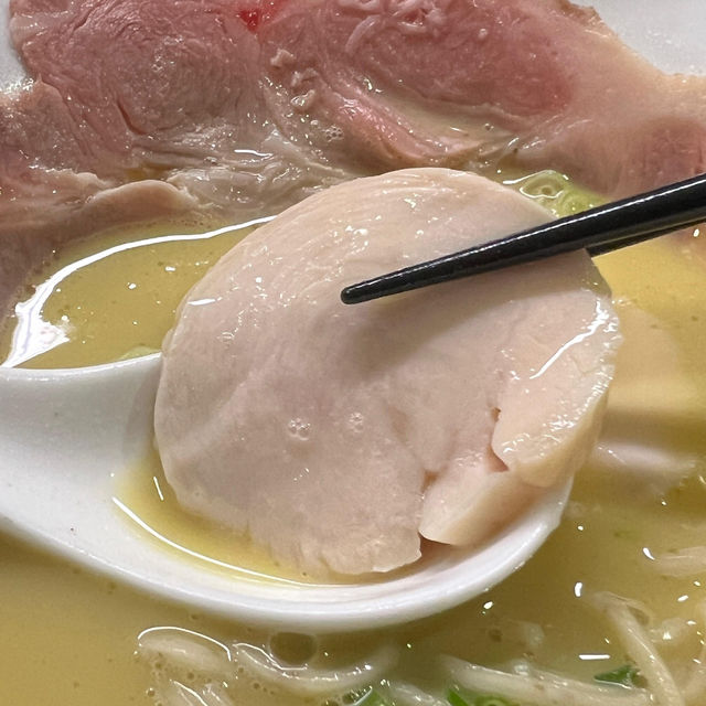 人氣拉麵小店.超濃郁雞白湯 人氣拉麵小店.超濃郁雞白湯