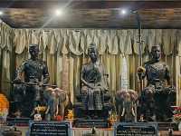 วัดป่าภูปัง..พญานาคเรืองแสง อุบลราชธานี