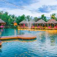 คาเฟ่ริมน้ำนครปฐมอาหารอร่อย