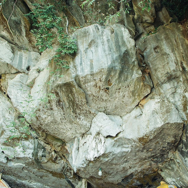 พุทธสถานถ้ำตลอด ทุ่งสง นครศรีฯ