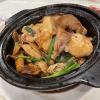 酒樓有很多抵食孖寶