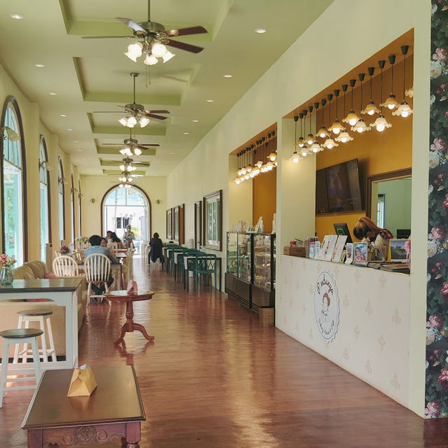 Pimbunya - พิมพ์บุญญา bakery house & cafe