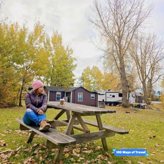 Autumn Bliss: Unwinding at Longbow Lake