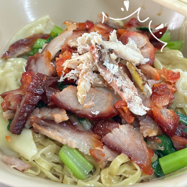 •  บะหมี่กวางตุ้งหงส์ทอง หาดใหญ่ 🍜✨