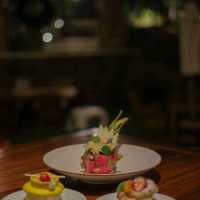 คาเฟ่ลับริมทะเลพัทยา มาดินเนอร์ชมวิวพระอาทิตย์ตก