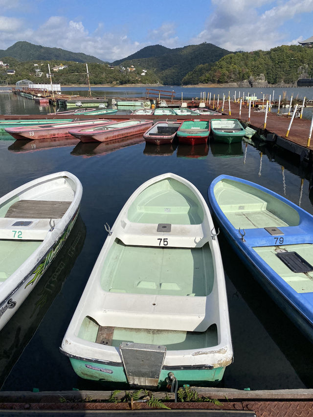 【兵庫県】レトロボート！わかさぎ釣りも楽しめる超穴場