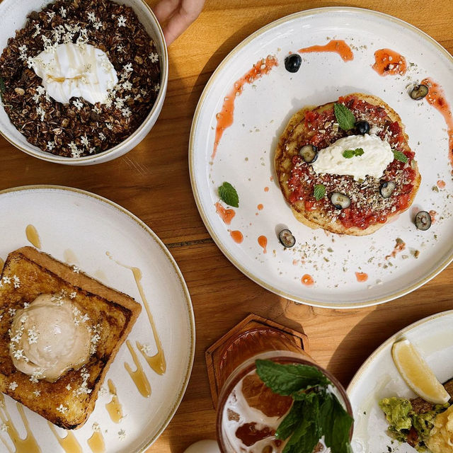 Cozy Brunch Spot: Jackfruit Bali