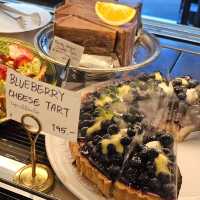 คาเฟ่โรงนาที่แสนร่มรื่นกับอาหารออแกนิคอร่อย ๆ