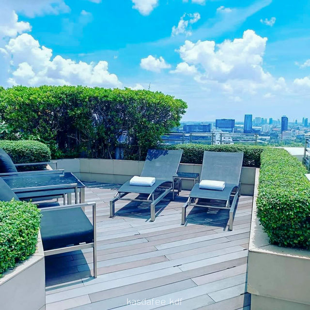 Prestige suite with balcony and jacuzzi 