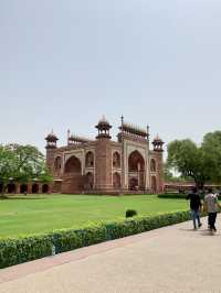 The Taj Mahal: A Timeless Tribute to Eternal Love