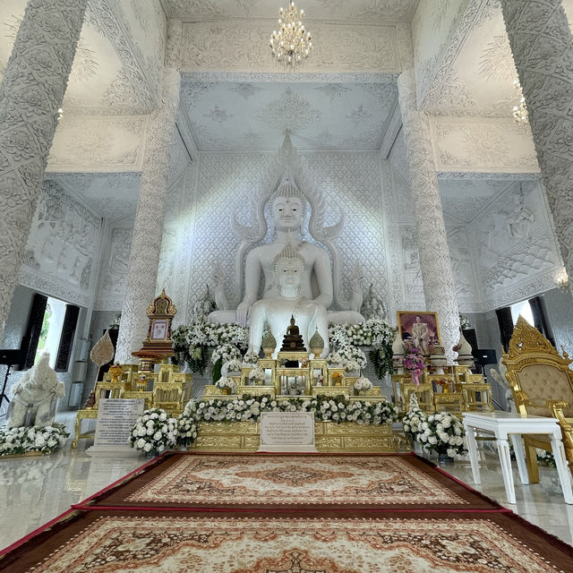 วัดห้วยปลากั้ง • เชียงราย