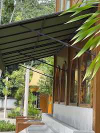 Home coming cafe คาเฟ่ในปั๊ม ทำอย่างถึง ที่สุราษฎร์