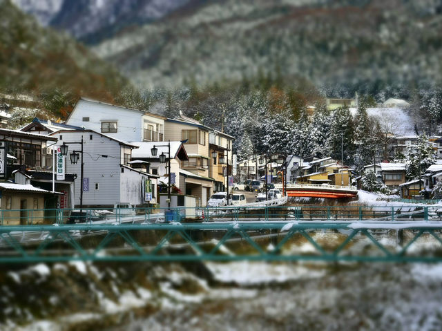 《渋温泉》温泉街でレトロ散歩