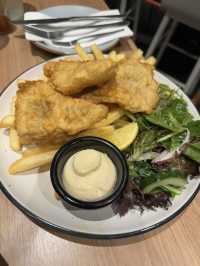 Oyster bar in Perth overlooking the pier 