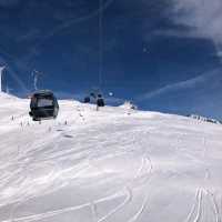 Andermatt 可以話係瑞士其中一個最出名嘅滑雪場